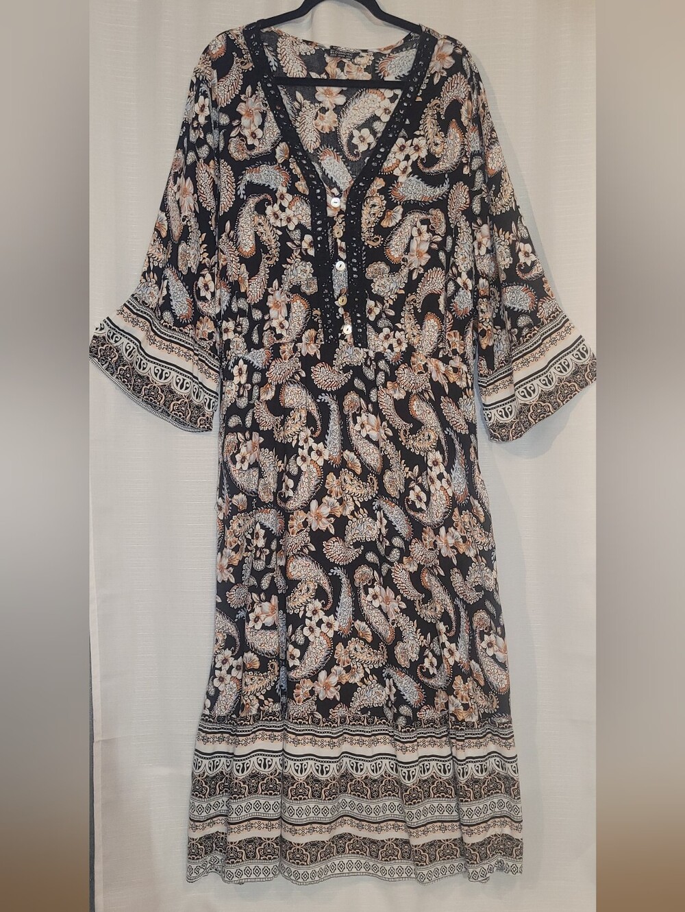 Bloomchic Fall Maxi Dress 22-24 - Picture 2 of 6